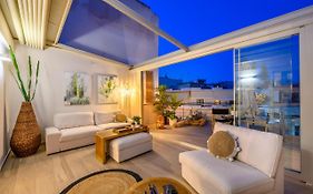 Fiorela'S Casa- A Stylish Loft Apartment In The Heart Of Preveza